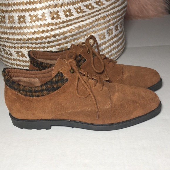 GH Bass & Co. Donahue Women’s Suede Oxford Shoes 8 - Picture 1 of 11